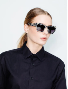 Age Eye Wear: AGE EYE WEAR MAGENTA Milky Tort