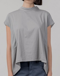 Transit: Cap Sleeve Stretch Top