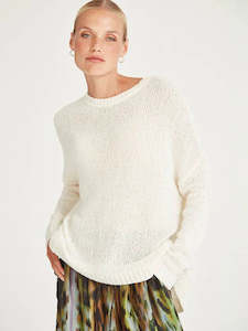 Caroline Sills: Frank Weekender Ivory