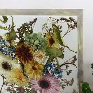 Resin Block Gerbera resin bouquet