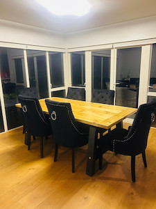 Products: Ascot' dining table Castleblayney Furnit