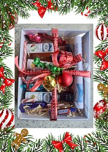 Products: 4 Small Dressing Christmas Box