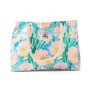 Picnic Outdoor: Tumbling Flowers beach bag