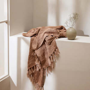 MILLHOUSE THROW CLAY