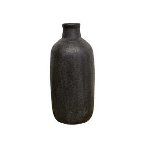 New Arrivals: EARTHENWARE VESSEL AGED BLACK