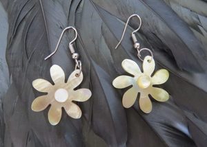 Shell Flower Earrings - Exudy Art for Living