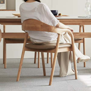Dining Chairs 1: MONO Dining Chair
