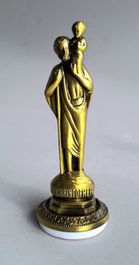 Art and Statues Family Life Catholic Gifts: St Christopher – Statue (Patron Saint of Travellers) Family Life Catholic Gifts