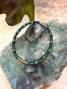 Bamboo Leafy Green & Gold Hinged Bangle