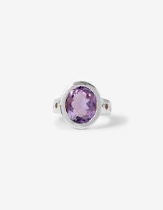MODA Amethyst Silver Ring