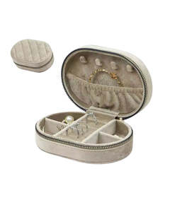 All: Oval Velvet Jewellery Box - Champagne