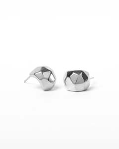 Giifts Under 100: Sovereign Silver Studs