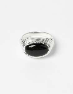 Native Noir Black Onyx Silver Ring