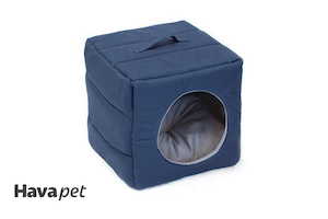 Outdoor Cat Accessories: Pet Cube