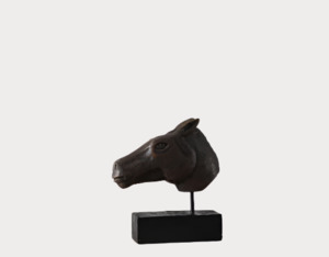 YZ04127BL-2 -  Resin Horse Head