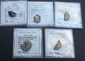 Bulk Uncleaned Discount Items: #Lot49A# Ex-dealers lot of 5 Ancient silver Roman coins from 77-200 AD