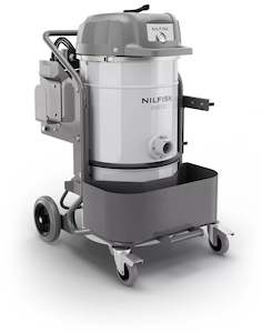Hazardous: NILFISK VHB120 BATTERY VACUUM