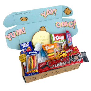 Candy Lolly Box: 90's Baby