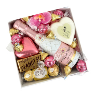 Champagne Gifts: Pinkalicious