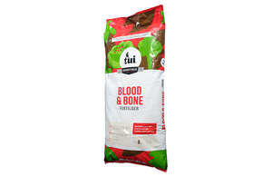 Lawn Garden Fertilisers: Blood and Bone