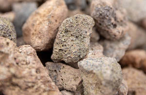 Aggregates: Scoria 50/20 (20-50mm)