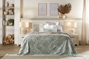 Bedding: Bahamas Seafoam Coverlet Double/Queen