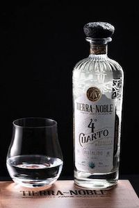 Products: TERRA NOBLE 4o CUARTO REPOSADO CRISTALINO 750ML 38%