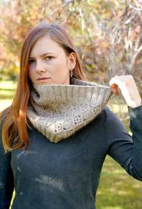 Serenity Cowl 8ply | Lisa F Design HC68