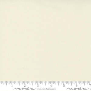 Quilting: Bella Solids | Snow 9900 11