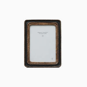 Photo Frames: Beaded Frame Black 5x7