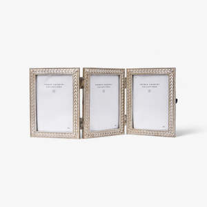 Eleanor Triple Photoframe - 2.5x3.5"