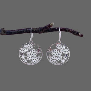 Silver Earrings | NZ Manuka Flower