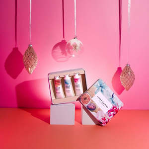 In Bloom Hand Cream Selection | Gift Tin