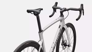 Specialized Road Bikes: Specialized Roubaix SL8 Expert - Shimano Ultegra Di2 2026