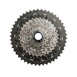 Drivetrain: Shimano CS-M8000 Cassette 11-46 XT 11-Speed