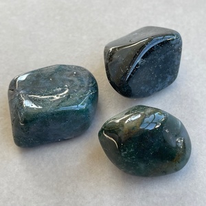 Agate, Moss (Tumbled) - The Crystal People