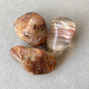 Products: Amphibolite Quartz (Tumbled) - The Crystal People