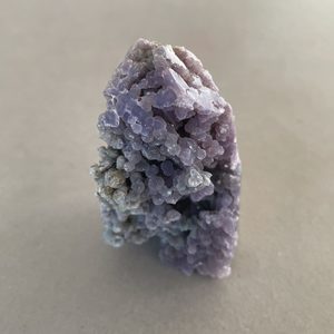 Products: Agate, Grape, Tower (1) (Crystal) - The Crystal People