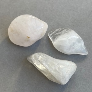 Petalite, White (Tumbled) - The Crystal People