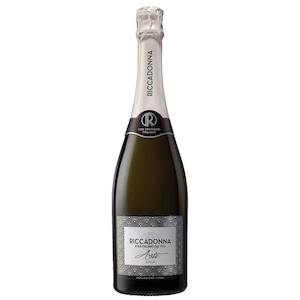 Sparkling Wine: Riccadonna Asti 750ml