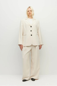 Blazers: Juliette Hogan Harry Blazer - Milk