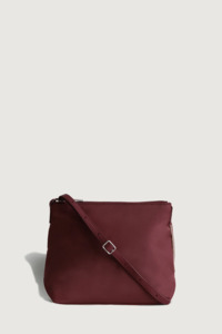 Yu Mei: Yu Mei Small Utility Braidy - Pomegranate Nylon