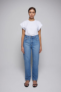 Nobody Andi Jean Petite - Revelation