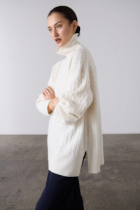 Laing Slouchy Cable Knit Sweater - Cream