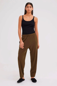 Jac Jack: Jac + Jack Wells Pant - Dark Olio