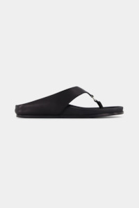 Accessories: Rebe Antonia Slide - Black