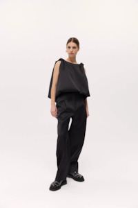 Harris Tapper Knot Top - Black