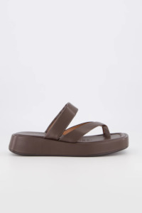 Footwear Bronwyn: Bronwyn Joanie - Chocolate