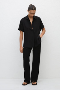 Designer Nz Matteau: Matteau Short Sleeve Shirt - Black