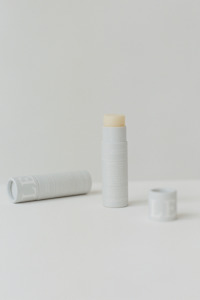 Lesse Soothing Lip Balm